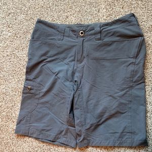 Patagonia hiking shorts size 2